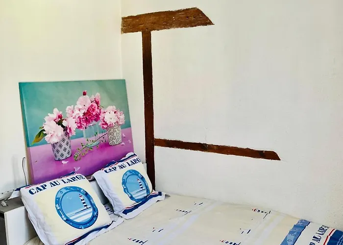 Maison Du Pecheur Normand 度假居 *